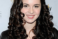 Vanessa-marano-curly-hairstyles-side